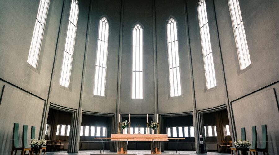 From the Pulpit to the People: How Pastors and Priests Connect with Their Congregations